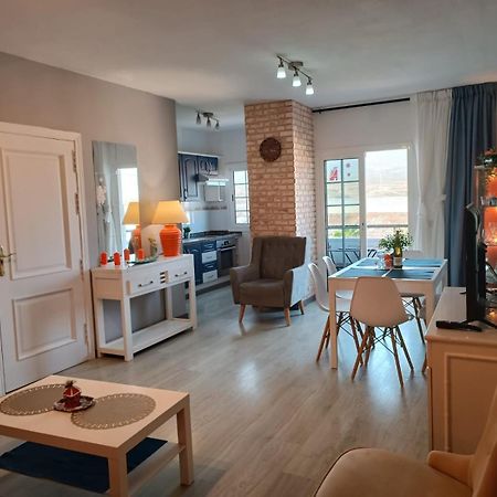 Apartamento Soleado Los Abrigos Esterno foto