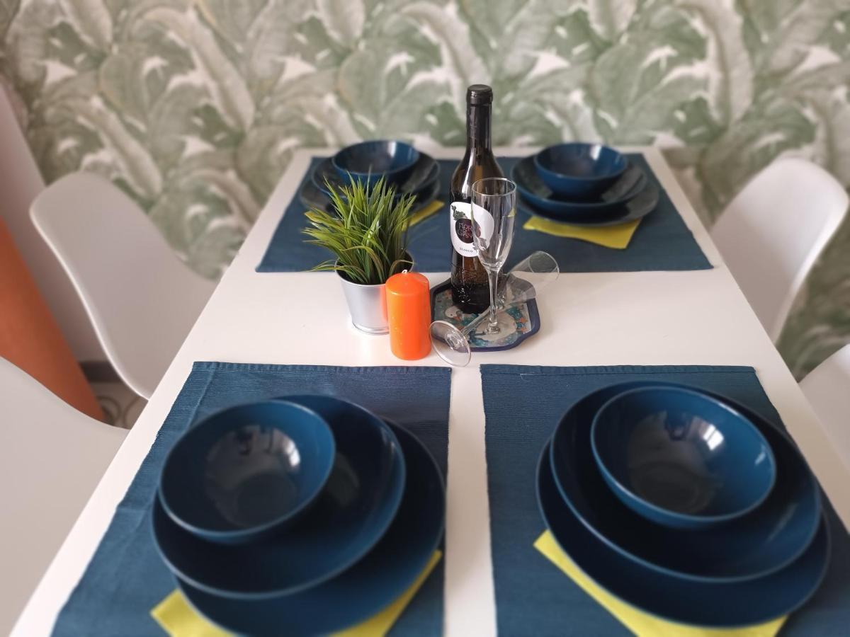 Apartamento Soleado Los Abrigos Esterno foto